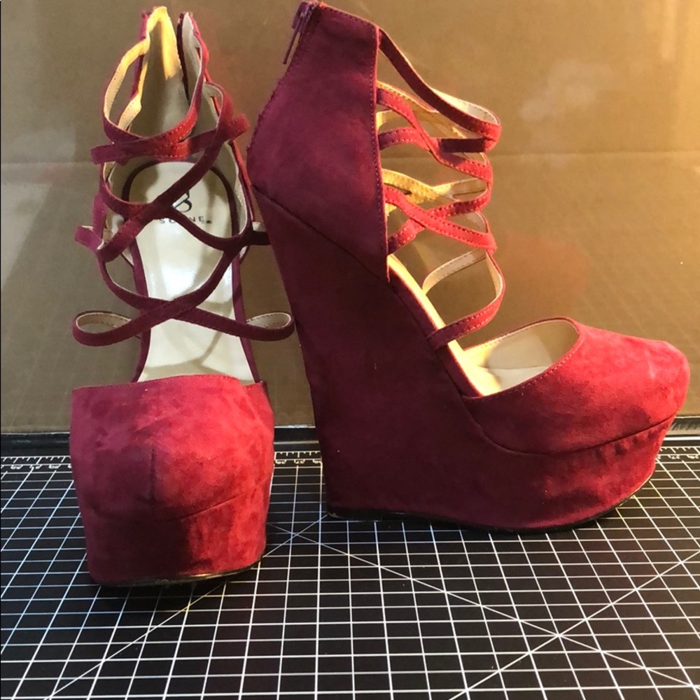 Burgundy Wedges